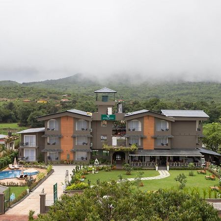 Stone Wood Hotel Amboli Amboli  Exteriér fotografie