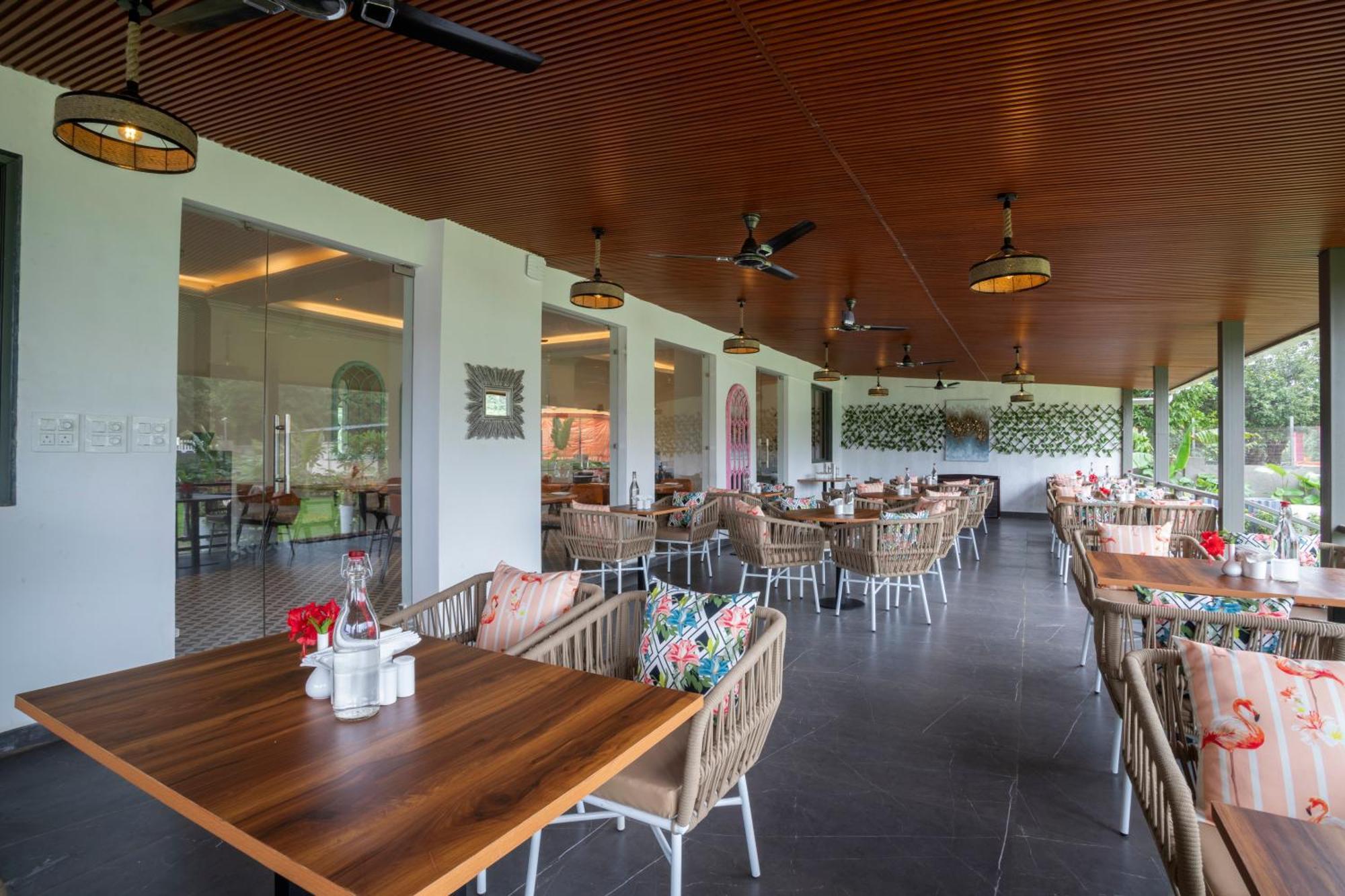 Stone Wood Hotel Amboli Amboli  Exteriér fotografie