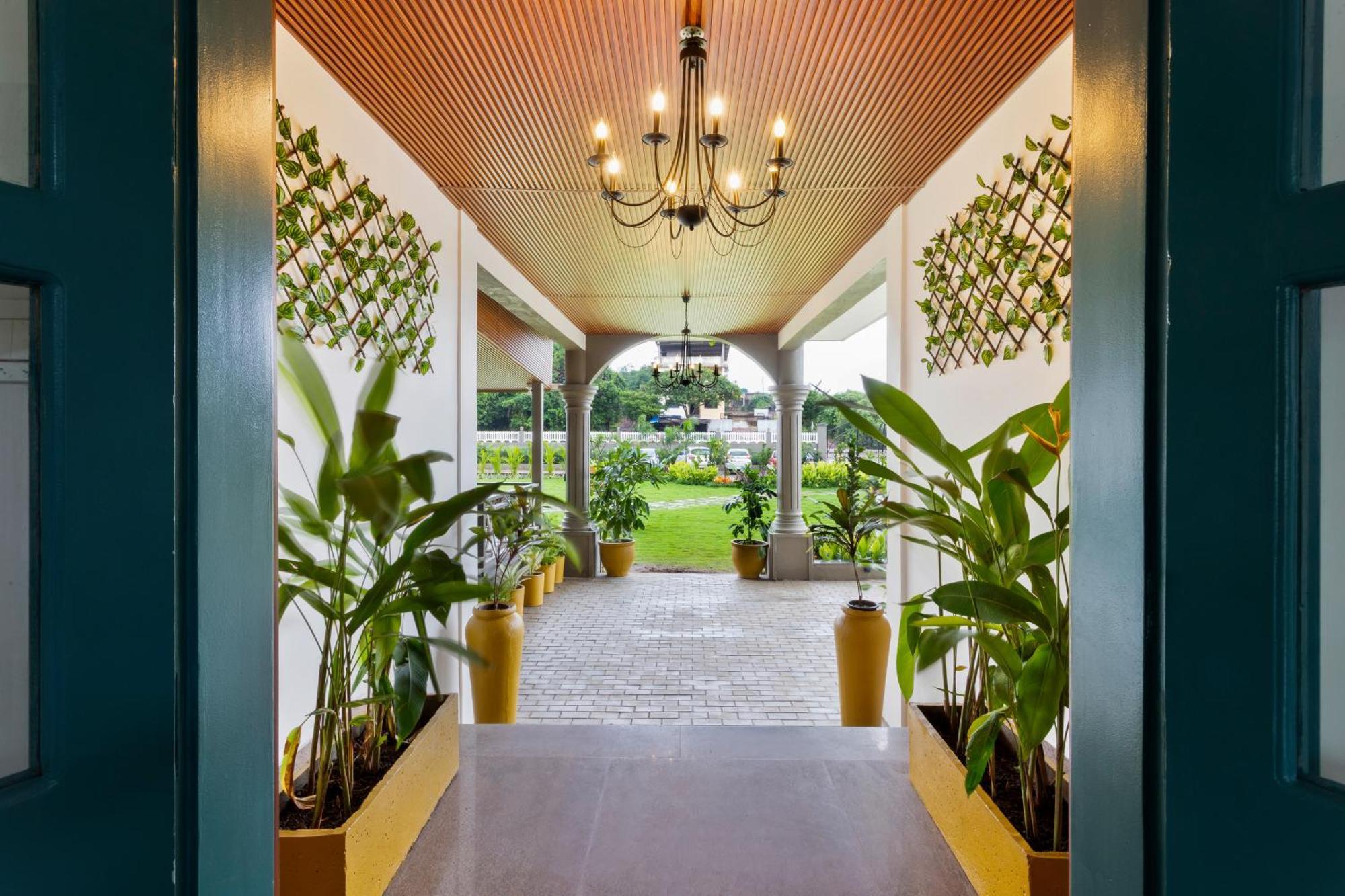 Stone Wood Hotel Amboli Amboli  Exteriér fotografie